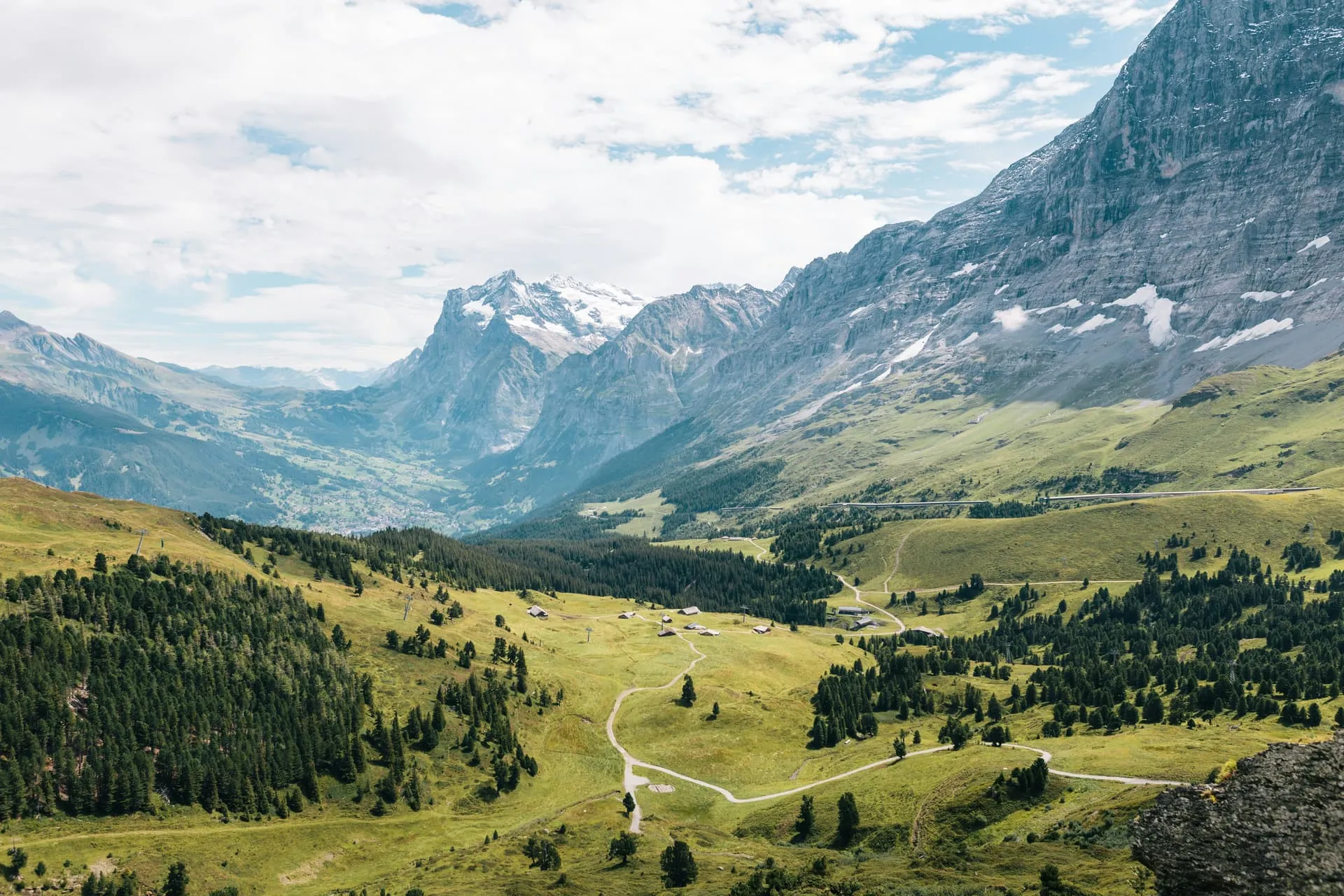 Switzerland - Background 2