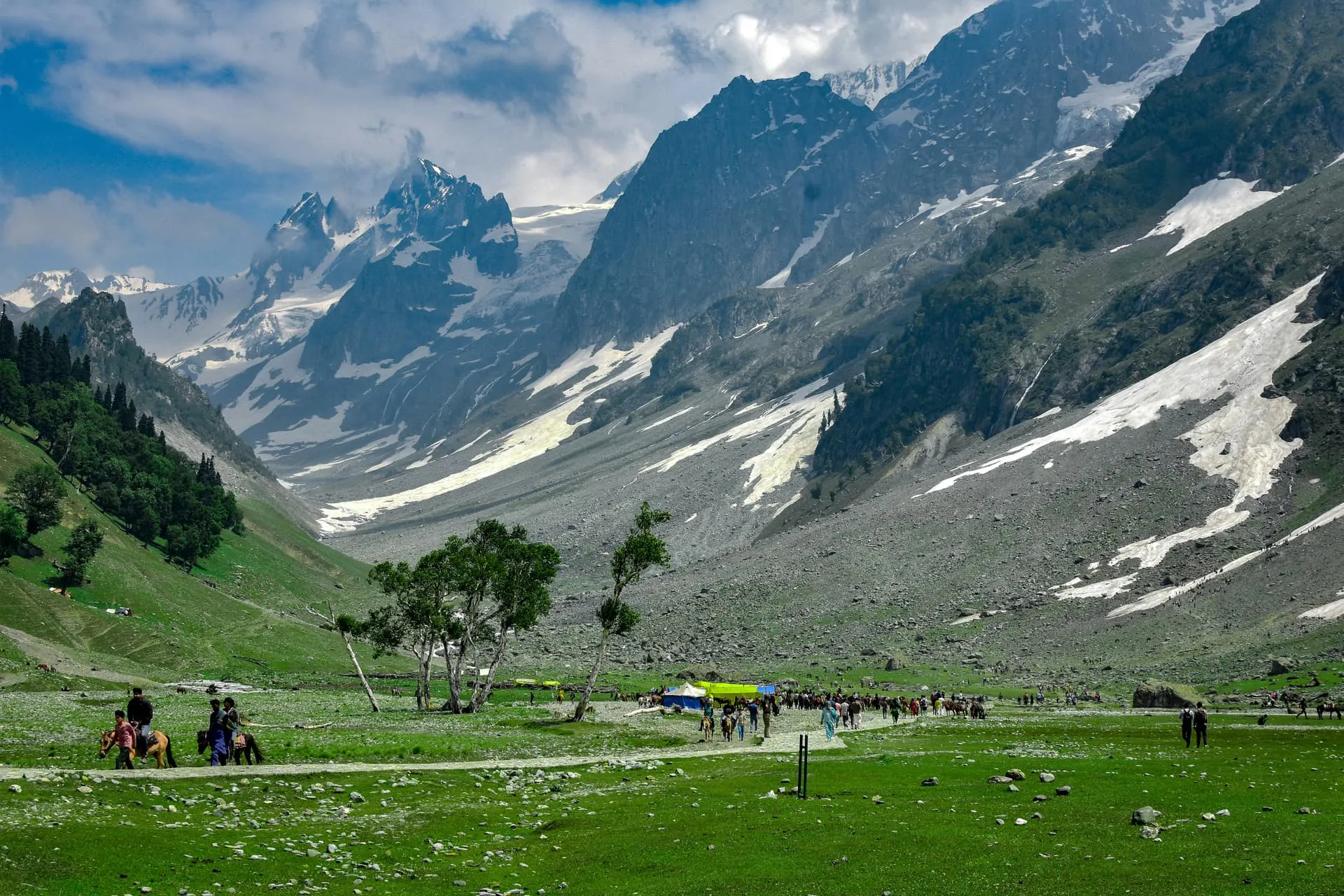 Kashmir - Background 2